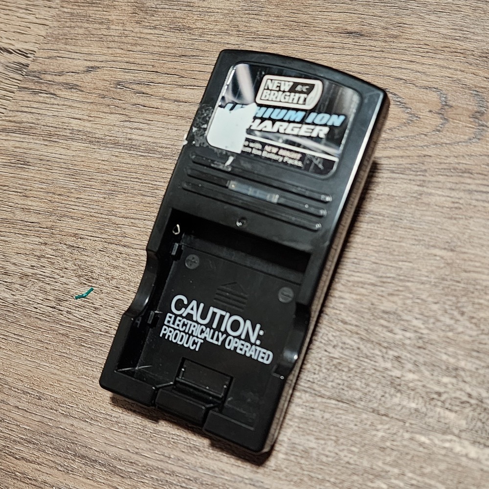 NEW BRIGHT RC‎ Lithium Ion Charger for 9.6V Battery UNTESTED